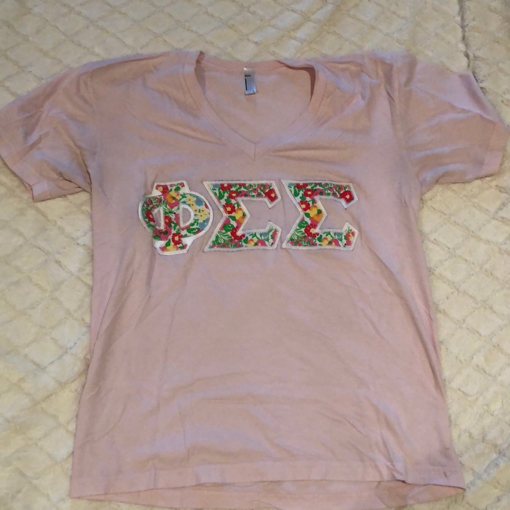 Phi Sigma Sigma stitched letter v neck
